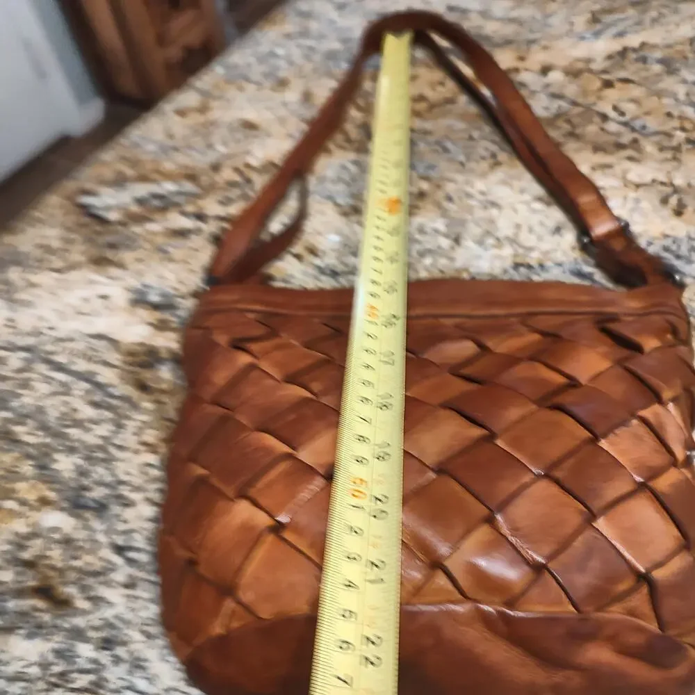 Valenca Holland Brown Woven Leather Handbag